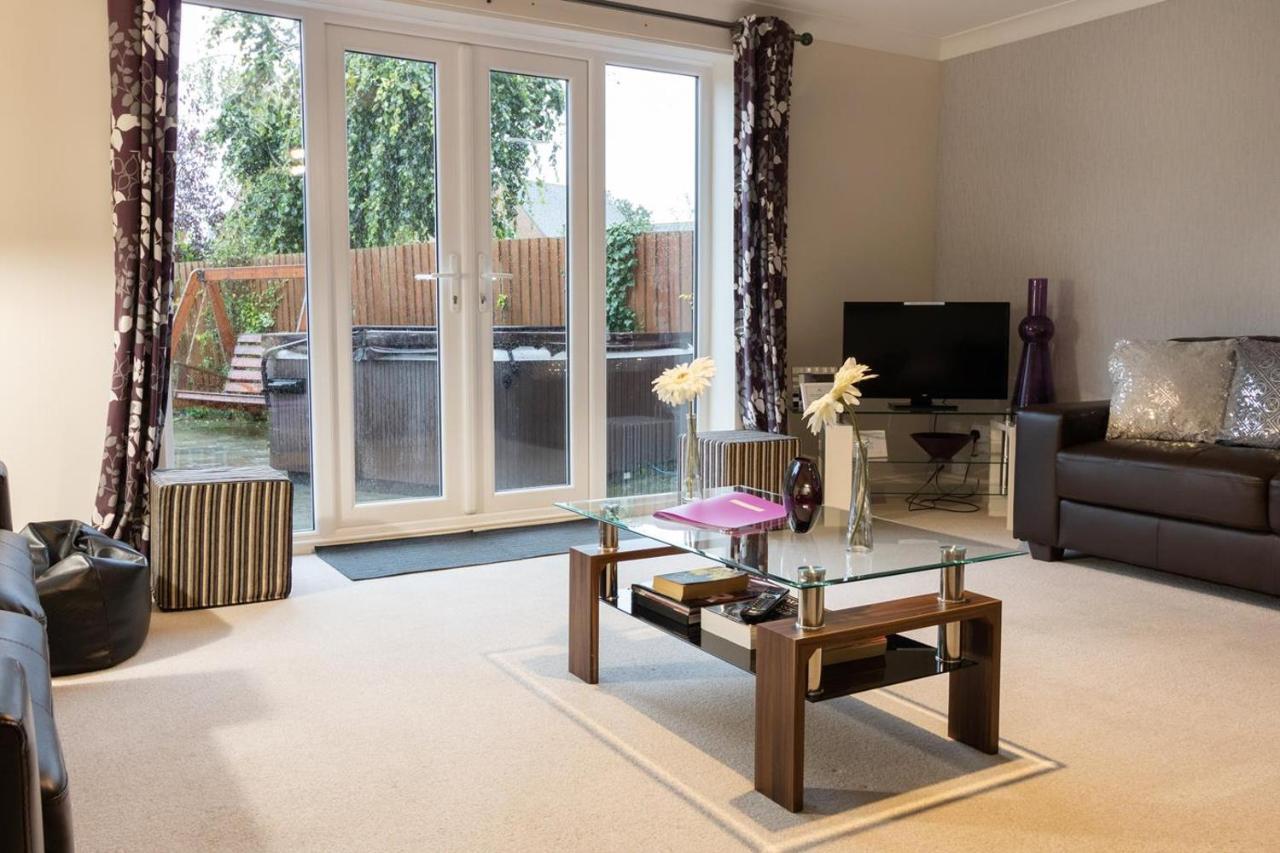 Cranesbill Serviced Accommodation - Bicester Oxfordshire Екстериор снимка
